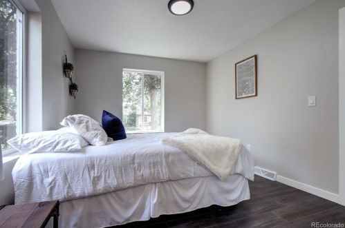 2665 Olive St, Denver CO  80207-2916 exterior