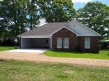 1024 Moonridge Ln, Mccomb, MS 39648-3069