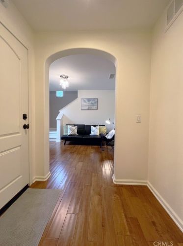 52 Pathway, Irvine CA  92618-8807 exterior