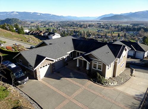787 Burlington Heights Dr, Burlington, WA 98233-1493