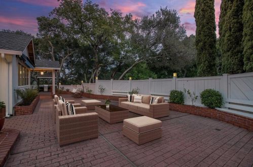 17211 Deer Park Rd, Los Gatos, CA 95032-5730