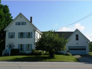 56 Bridge St, Columbia, NH 03590-4011