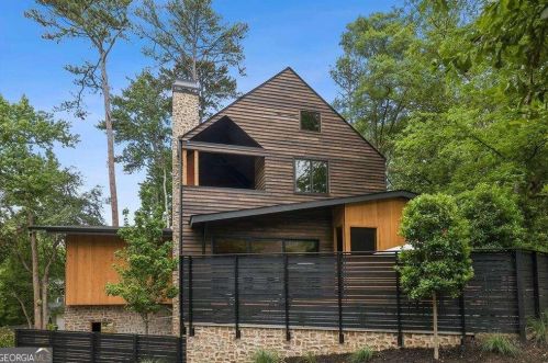 454 Beverly Rd, Atlanta GA  30309-2731 exterior