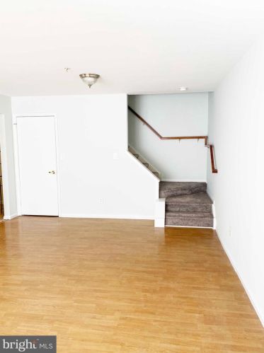 1206 Wharton Rd, Mount Laurel NJ  08054-5294 exterior