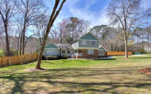 4624 Rivercliff Dr, Lilburn GA  30047-4735 exterior