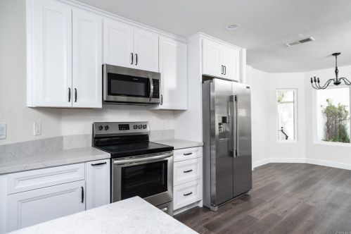 4670 Cordoba Way, Oceanside CA  92056-5104 exterior