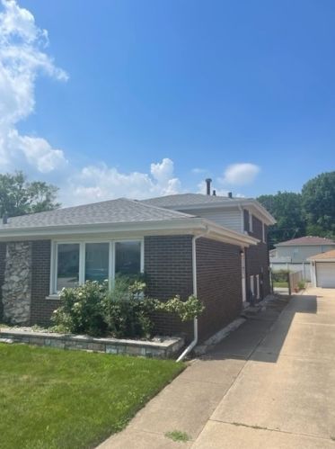 386 Buffalo Ave, Calumet City, IL 60409-2517