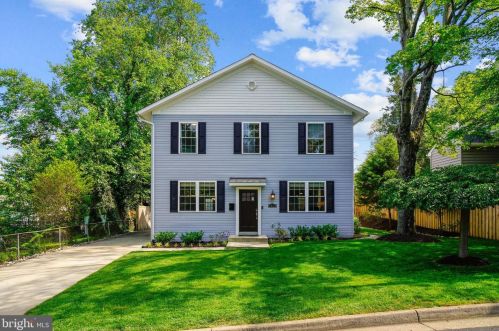 6803 Farragut Ave, Falls Church, VA 22042-1938