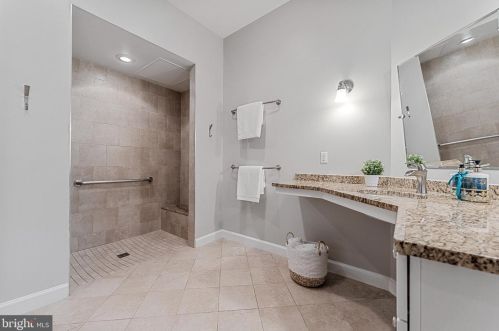 12515 Davan Dr, Silver Spring MD 20904-3504 exterior