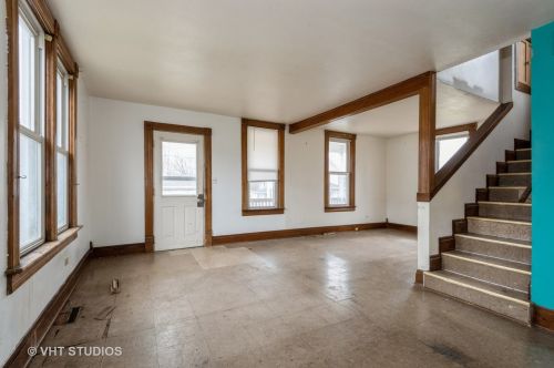 300 Park Ave, Antioch, IL 60002-1517