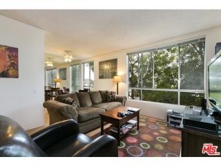 622 Barrington Ave, Los Angeles CA  90049-4428 exterior