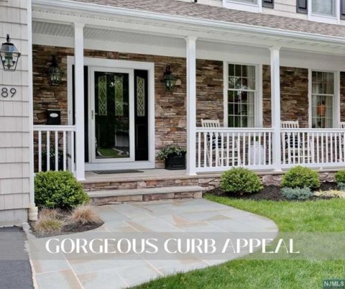 89 Hillman Ave, Ridgewood, NJ 07452-3017