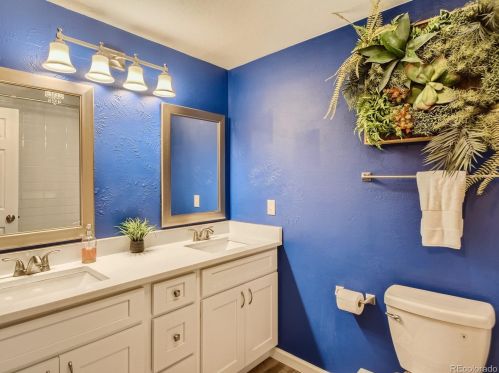 1741 Cape St, Denver CO  80232-6610 exterior