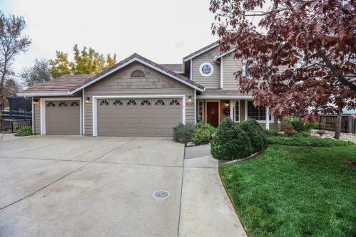 900 Argonaut Dr, Jackson, CA 95642-2031