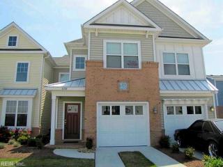 8310 Highland St, Norfolk, VA 23518-3587