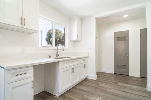 3692 Artesian St, Riverside CA  92503-4125 exterior