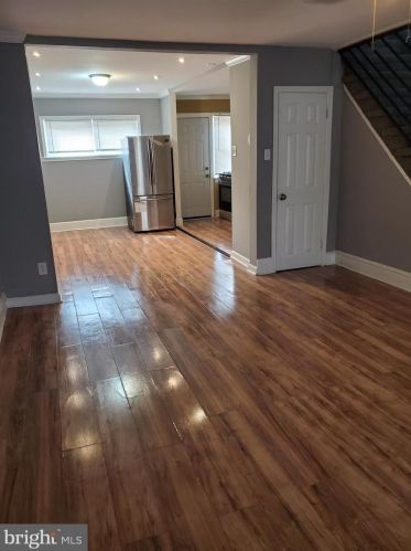 5341 Lindbergh Blvd, Philadelphia PA  19143-5829 exterior