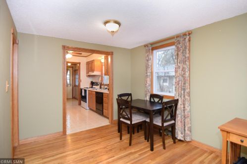 4211 Homewood Ave, Saint Paul MN  55110-3940 exterior