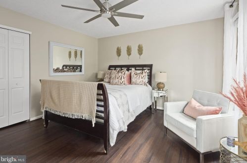 7391 Stream Way, Springfield VA  22152-3639 exterior