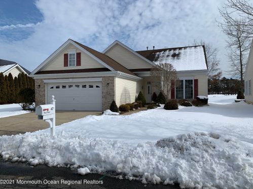 47 Shoal Rd, Jackson Twp, NJ 08527-4024