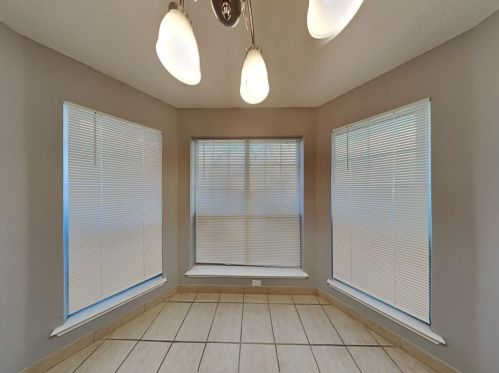 5717 Heatherglen Ter, Fort Worth TX  76179-3773 exterior