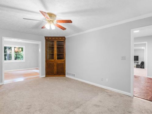 3890 Sundowner Ct, Conyers GA  30094-3870 exterior