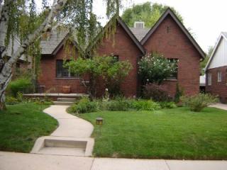 929 Columbine St, Denver CO  80209-4726 exterior
