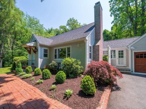 82 Old Mill Rd, Wilton, CT 06897-5017