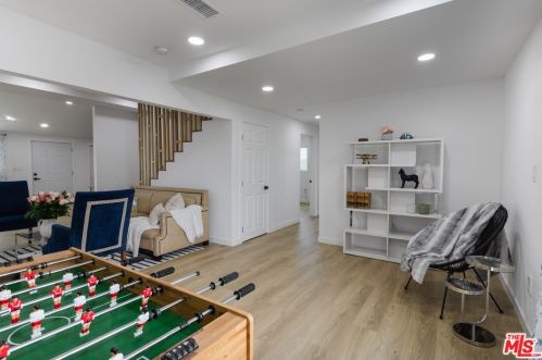 2325 Monta Vista Ave, Santa Ana CA 92704-2828 exterior