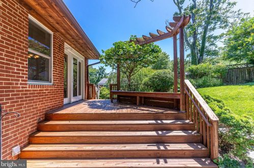 10408 Insley St, Silver Spring MD 20902-4936 exterior