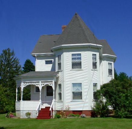 2 Reynolds Ln, Trescott Township, ME 04652-3658