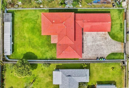 248 Elelupe Rd, Honolulu HI  96821-2209 exterior