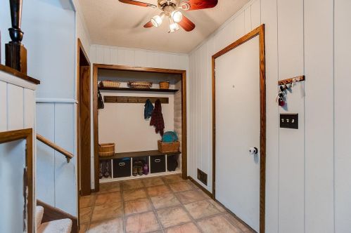 1324 Honeysuckle Ln, Hastings, MN 55033-2412