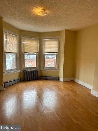 1839 4 St, Philadelphia PA 19122-2202 exterior