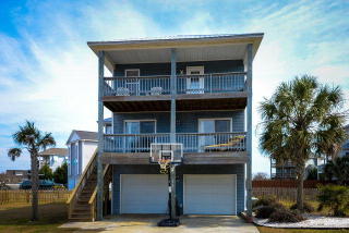 146 Cordts Ln, Hampstead, NC 28443-8493