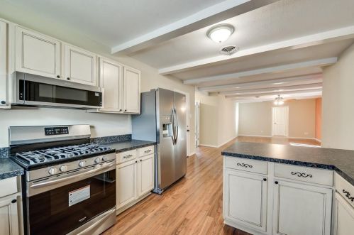 3528 Cimmaron Trl, Fort Worth TX  76116-6859 exterior