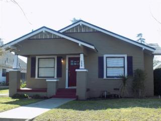 320 Michigan Ave, Fresno, CA 93704-5425