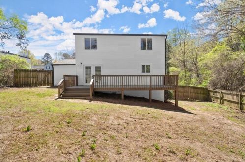 3366 Creekwood Dr, Rex GA 30273-2115 exterior