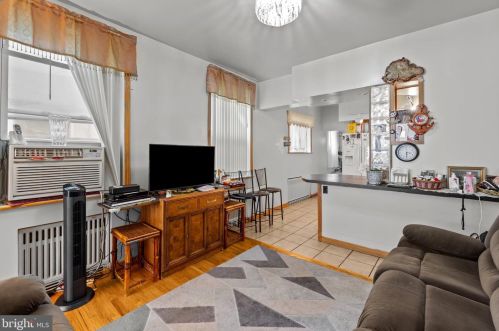 1739 16 St, Philadelphia PA  19132-2309 exterior