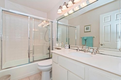 6576 Paseo El Greco, Anaheim CA  92807-5012 exterior