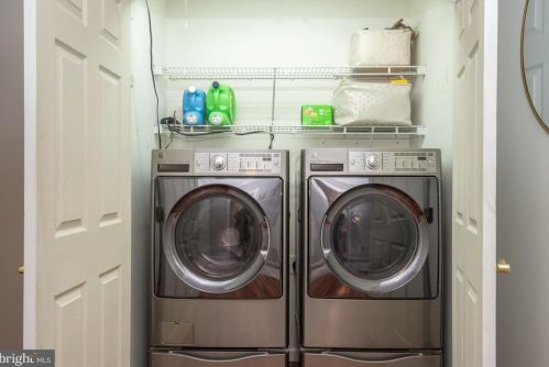 600 Fox Ridge Ln, Lebanon PA 17042-7692 exterior