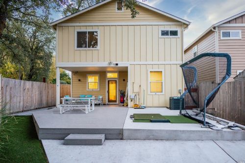 123 Frd St, Ukiah CA 95482-4058 exterior