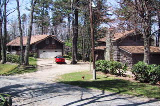 6988 Rhododendron Dr, Beech Bottom, NC 28657-7323