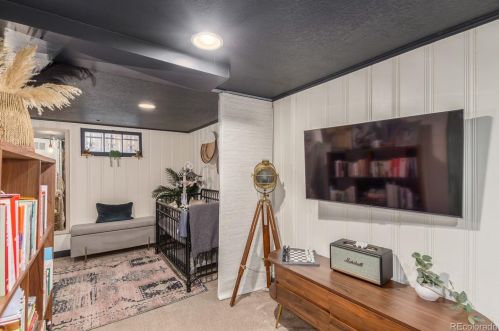 4945 Green Ct, Denver CO  80221-1109 exterior