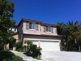 6484 Goldenbush Dr, Carlsbad, CA 92011-4202