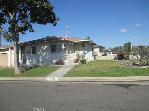 15025 Dunton Dr, Whittier, CA 90604-1431
