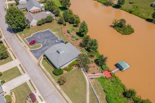 198 Lakeview Bend Cir, Jefferson GA  30549-7058 exterior