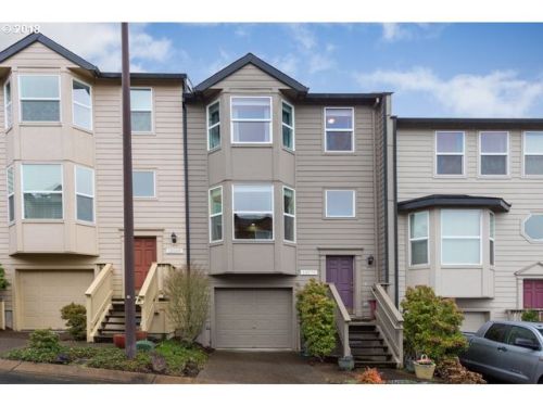 13275 Kingston Pl, Portland, OR 97223-1701