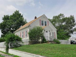94 Canonchet Ave, Warwick, RI 02888-2936