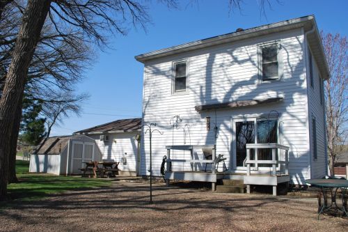 620 Pioneer Dr, Fairmont, MN 56031-1619